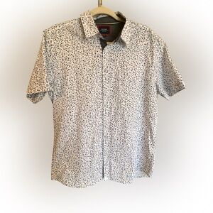 Six Lincoln New York White and Blue Patterned Casual Shirt